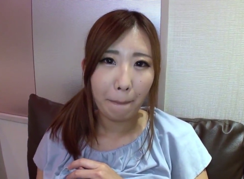 素人娘のマ○コくぱぁからハメ撮り画像