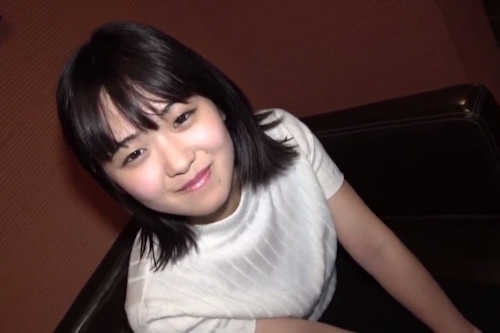 素人女性をホテルで撮影したヌード画像